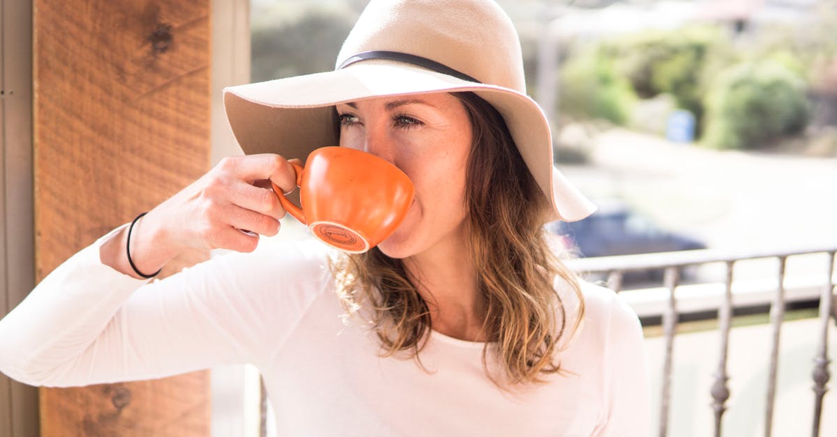 Repairing Worn-Out Carpet: Tips and Tricks for Homeowners